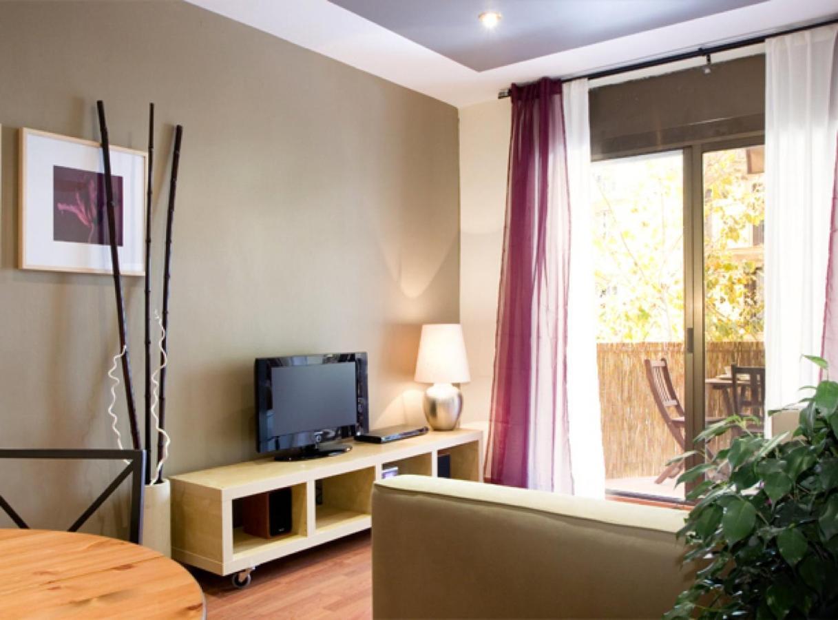Avinguda Gaudi Apartment Barcelona Ngoại thất bức ảnh